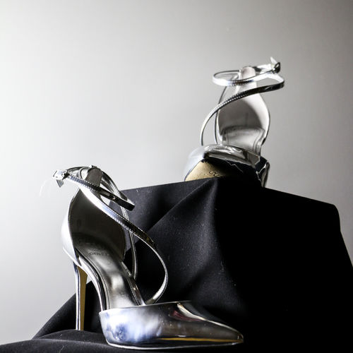 Silbrige High Heels
